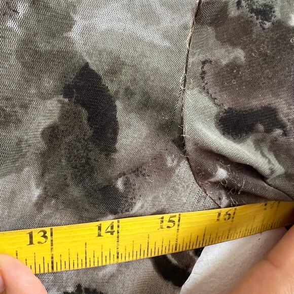 SOLD OUTTT - Picture 6 of 6